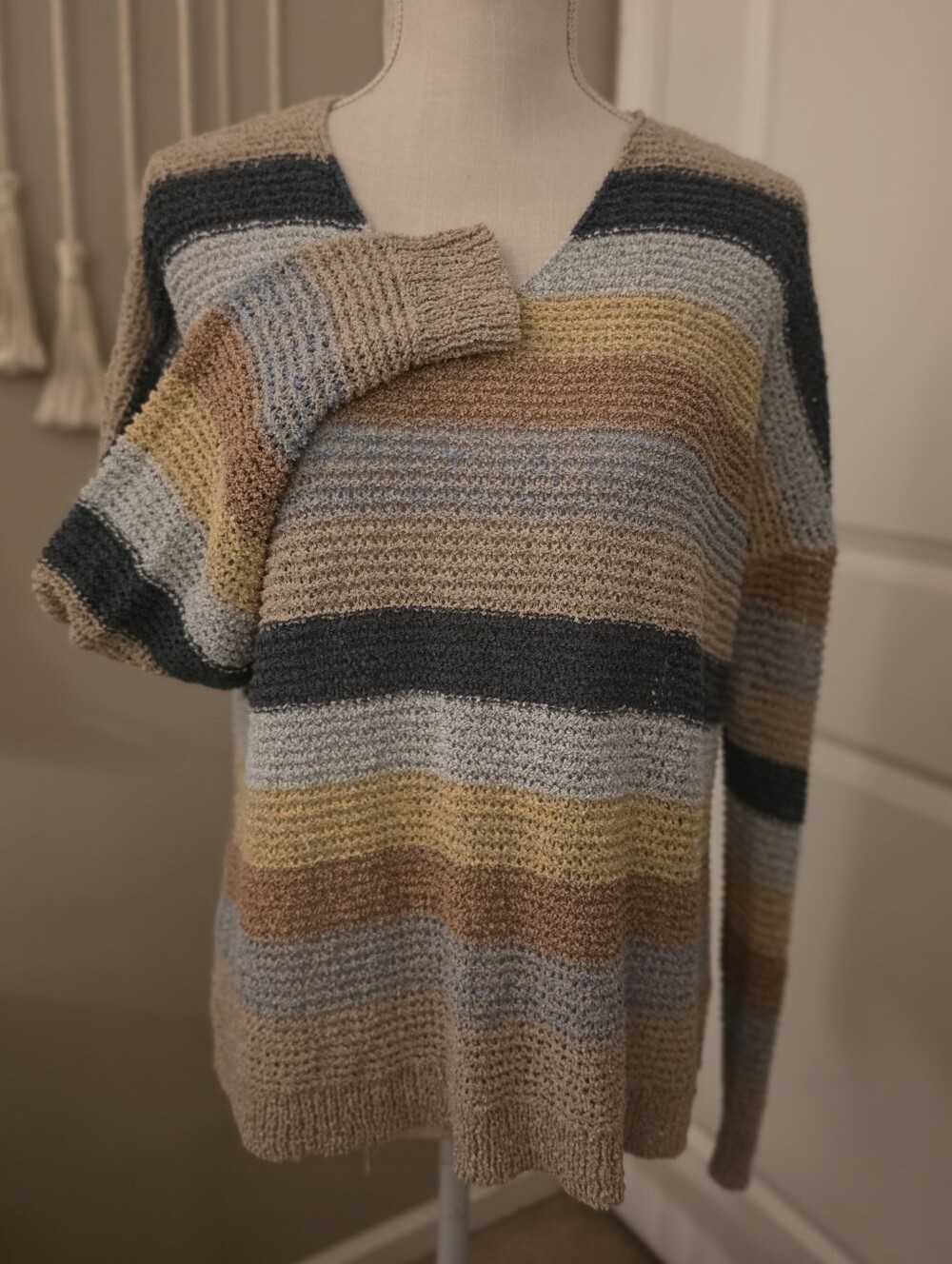 Knox Rose V-Neck Sweater